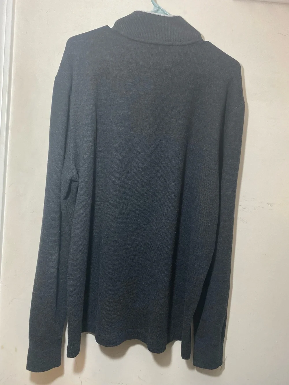 Banana Republic Charcoal Gray Button-Neck Long Sleeve Pullover